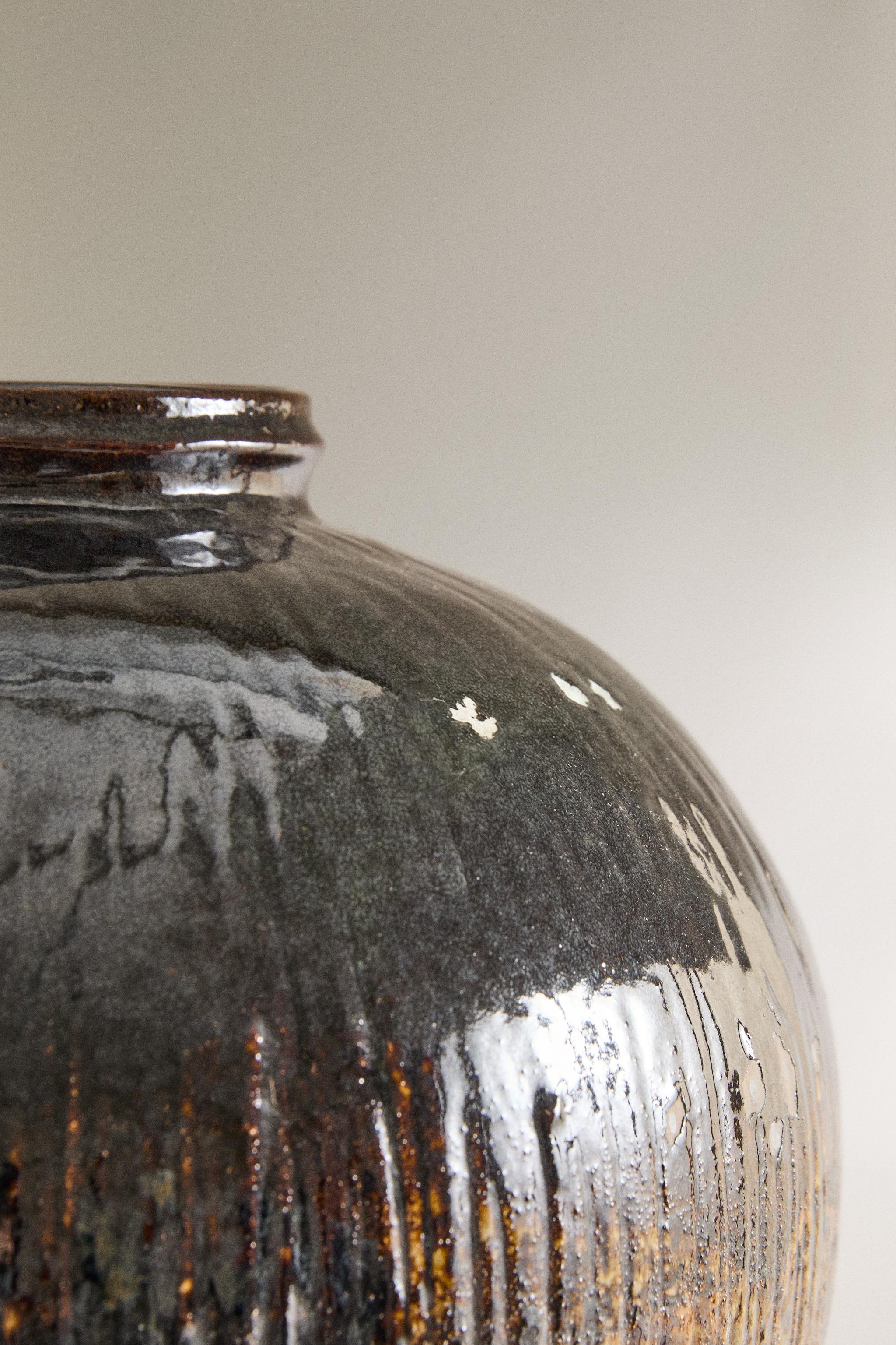 LARGE STRIPED STONEWARE VASE