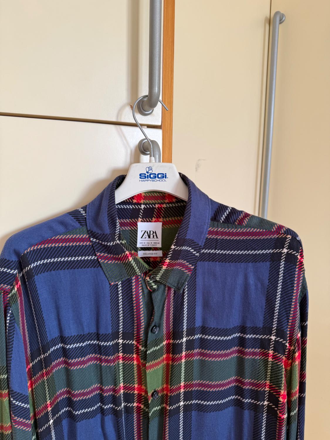 LOOSE-FITTING CHECKED SHIRT - Image 2