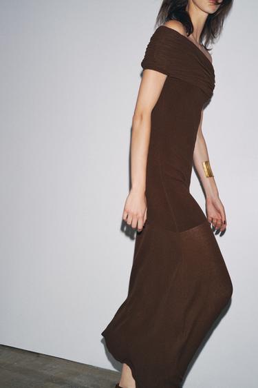 OFF-THE-SHOULDER KNIT DRESS - Dark brown by Zara - Image 4