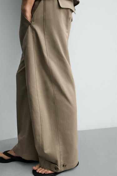 PANTALON COUPE DÉCONTRACTÉE À BAS AJUSTABLE - Marron clair de Zara - Image 4