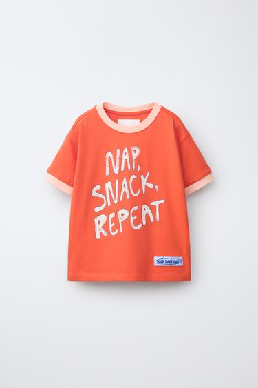 CAMISETA TEXTO CONTRASTE - Rojo / Naranja de Zara - Imagen 0