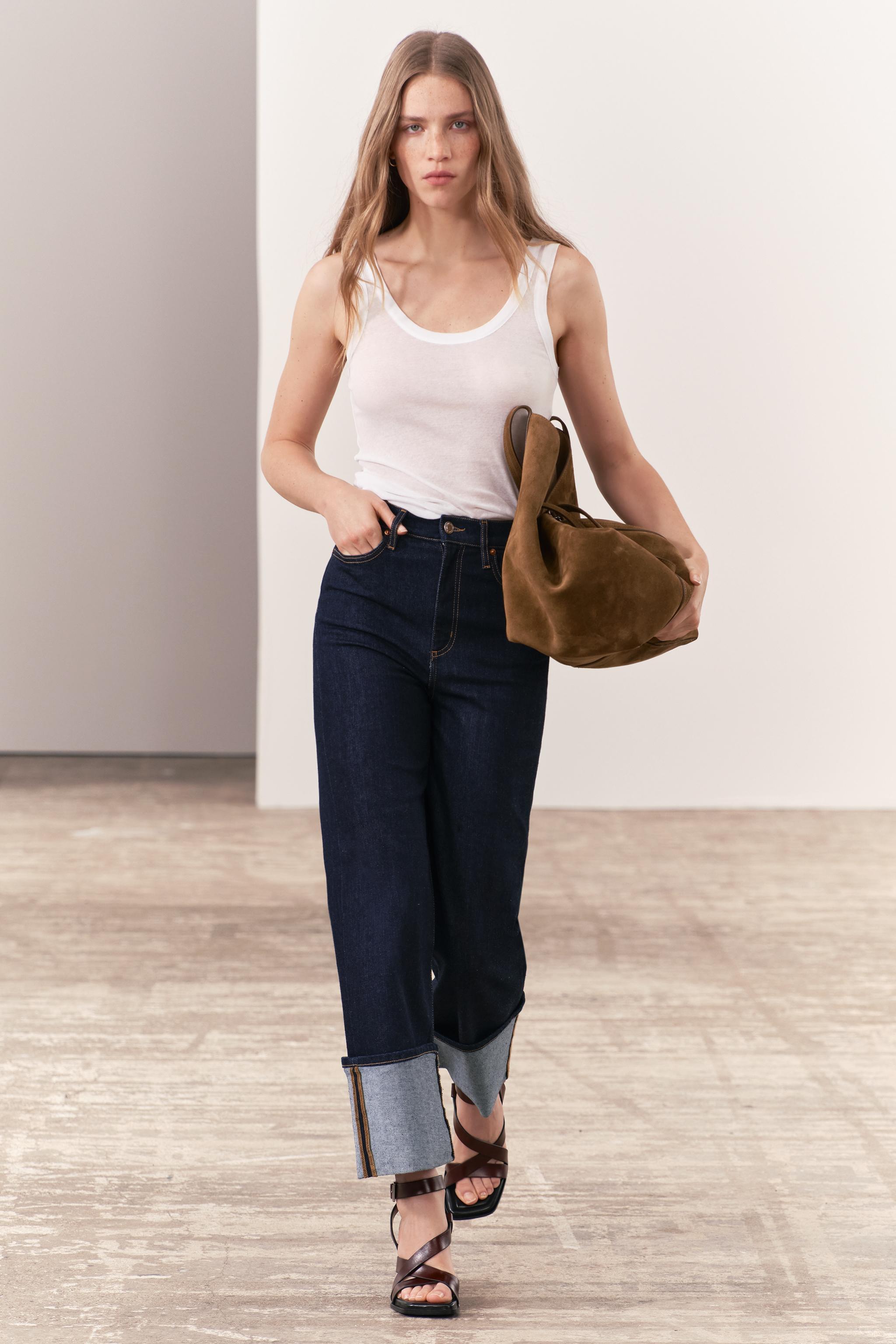 Los jeans de mujer de Zara que tallan PERFECTO existen y son tendencia