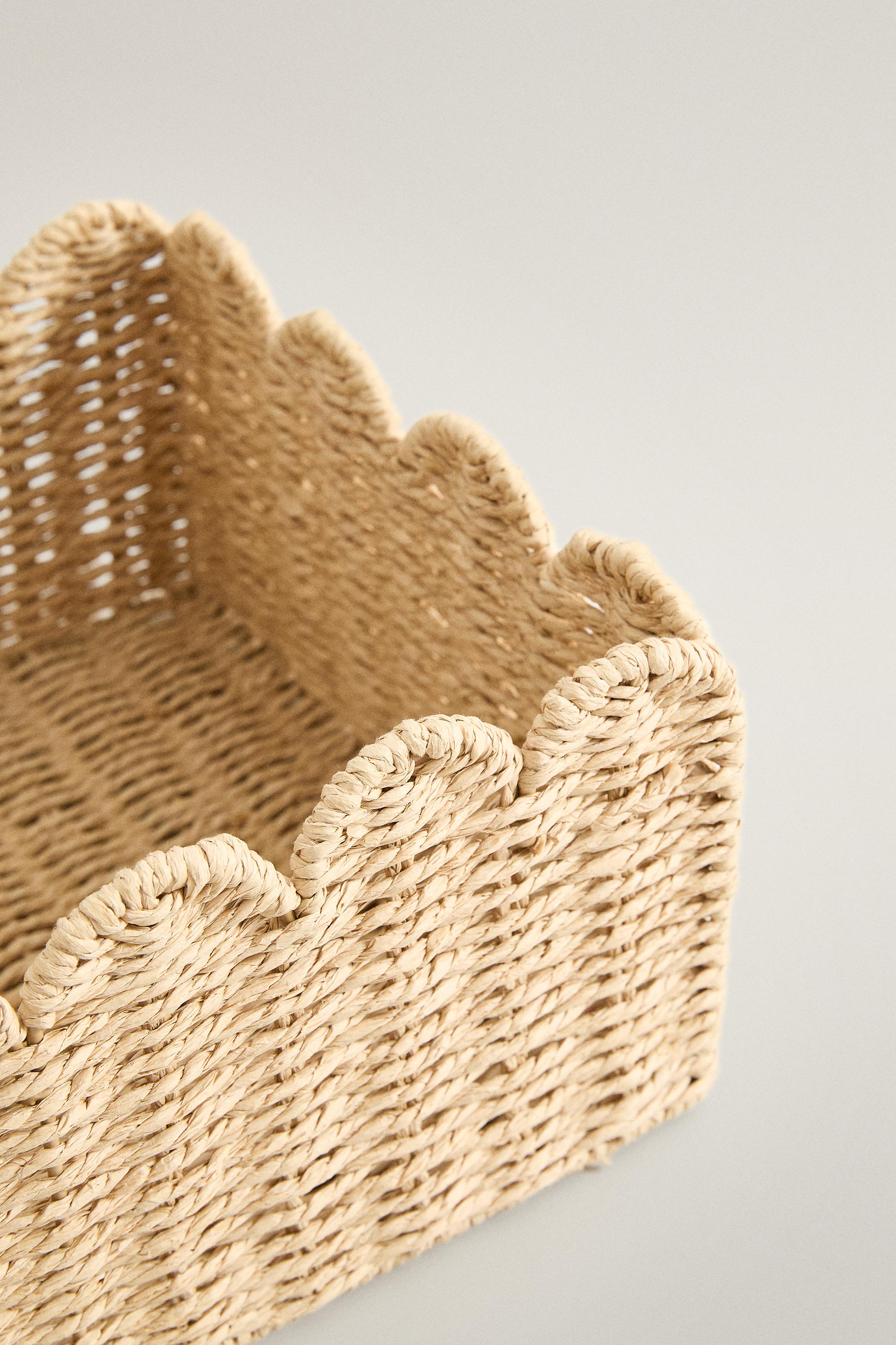 SMALL WAVY FIBRE BASKET