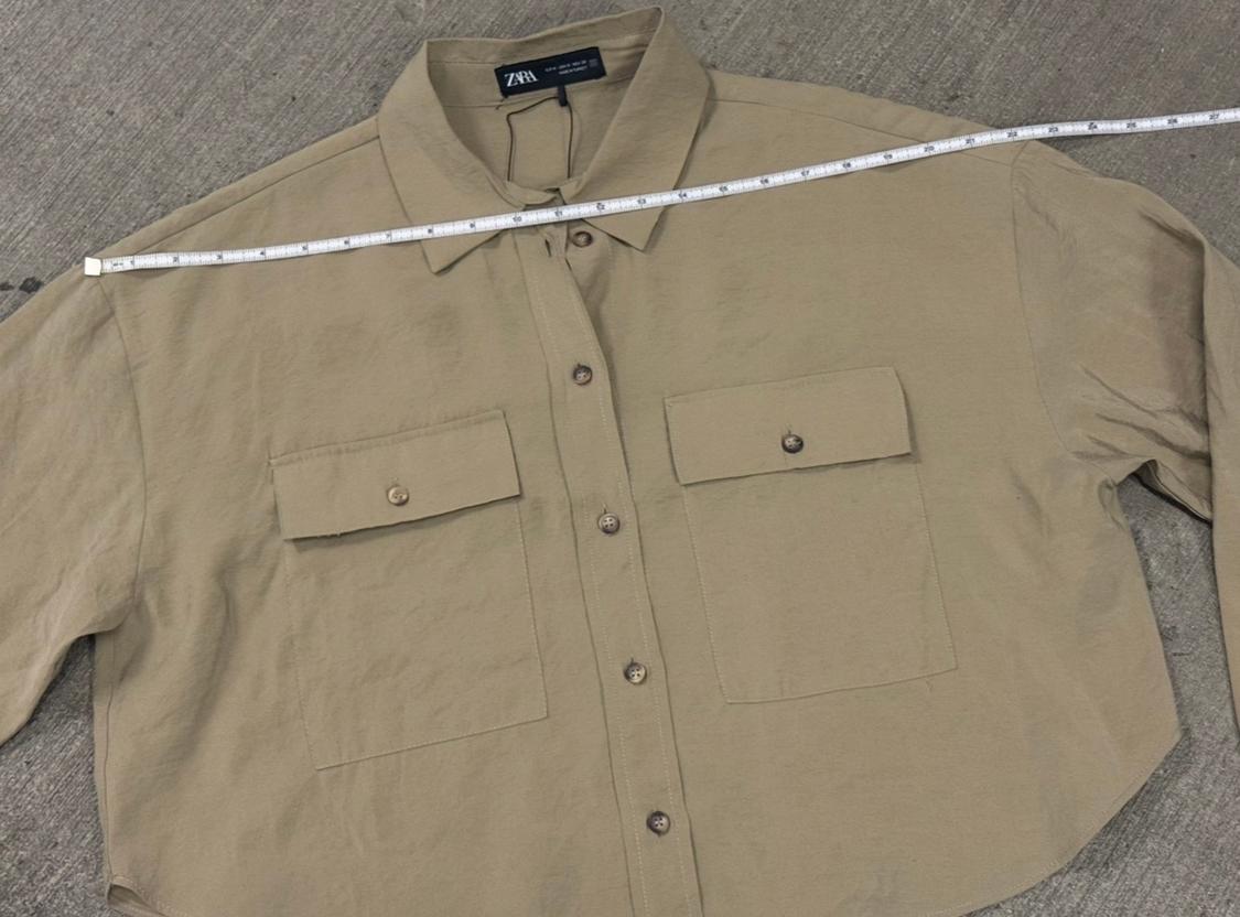 BUTTON POCKET CROPPED SHIRT - Image 2