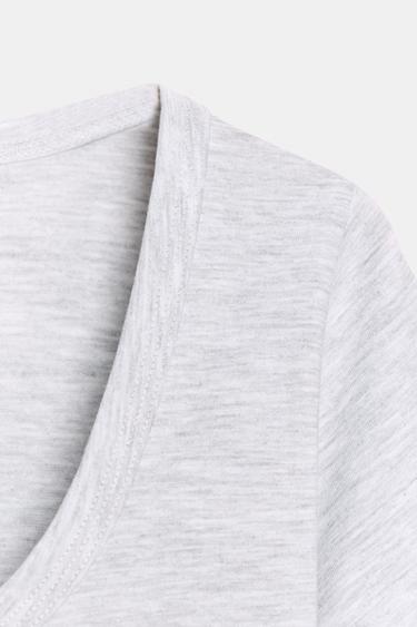 T-SHIRT COL PLONGEANT MANCHES COURTES - Gris chiné de Zara - Image 5