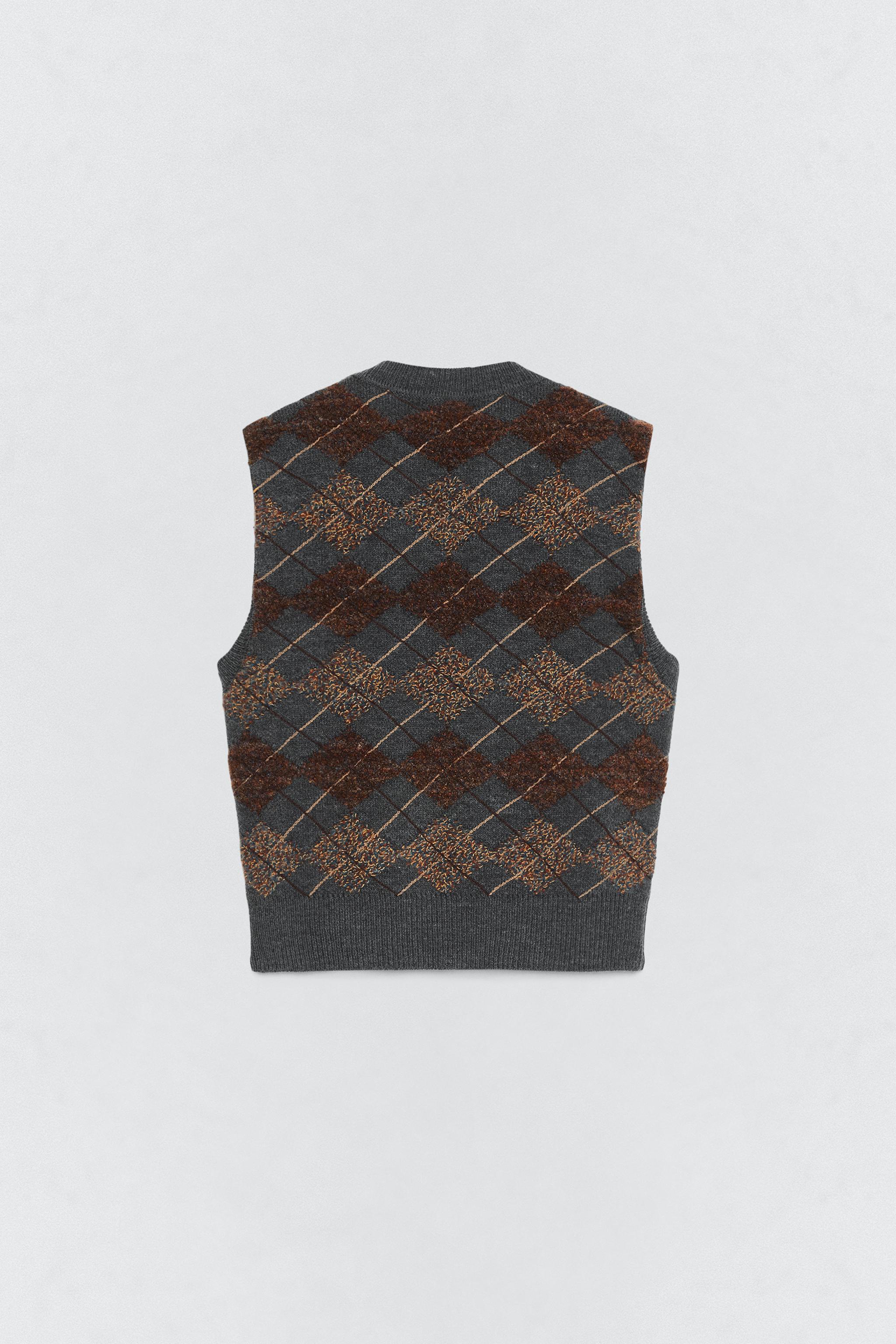 SOSHIOTSUKI X ZARA テクスチャードダイヤモンドニットベスト