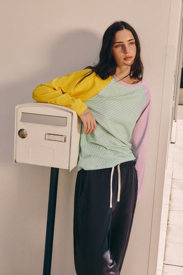 COTTON AND LINEN TRICOLOUR T-SHIRT - Light green by Zara