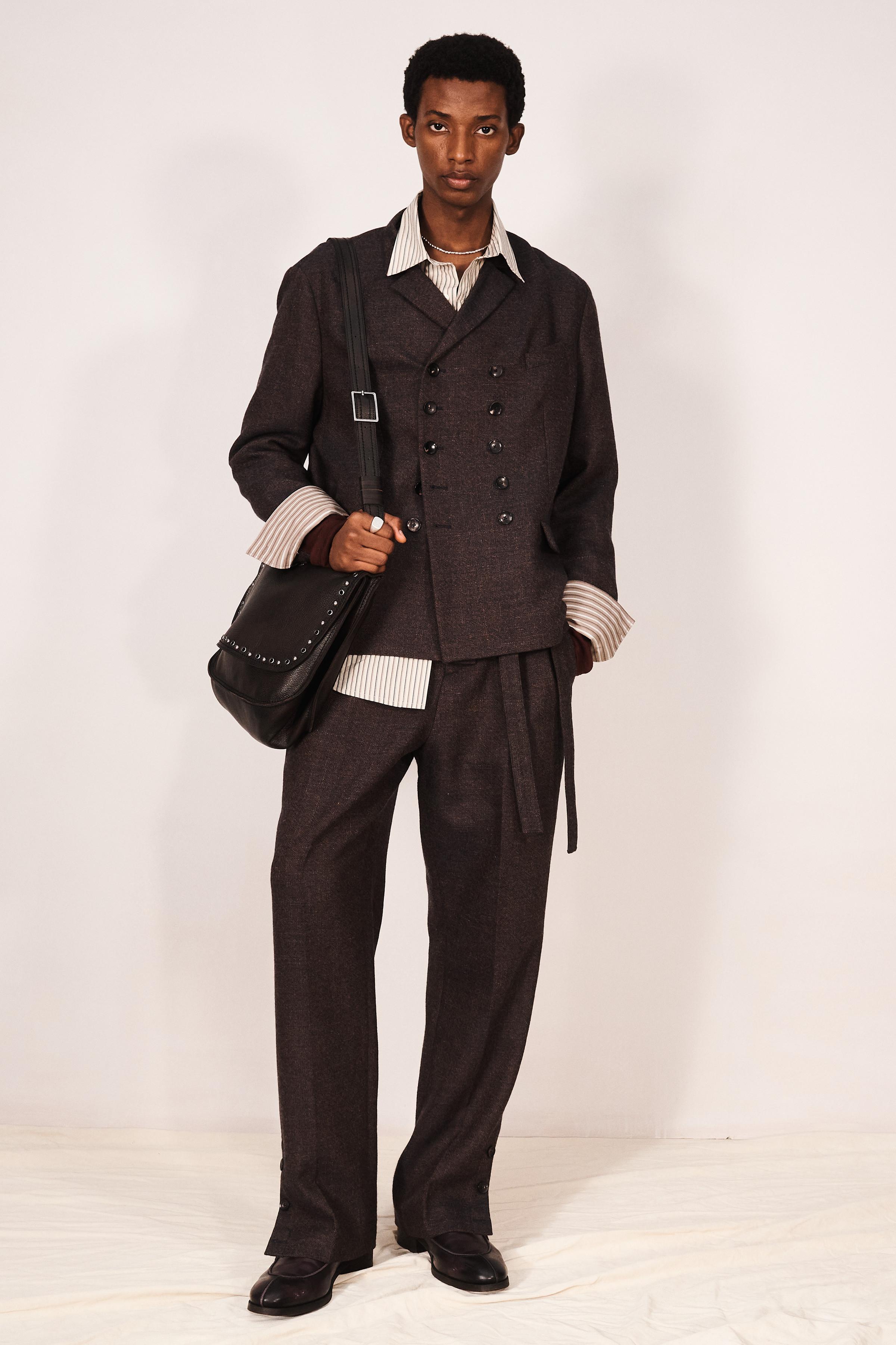 SAC BANDOULIÈRE CUIR CLOUS