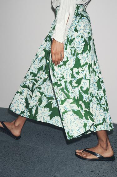 JUPE PLIS PLATS FLEURS ZW COLLECTION - Vert de Zara - Image 1