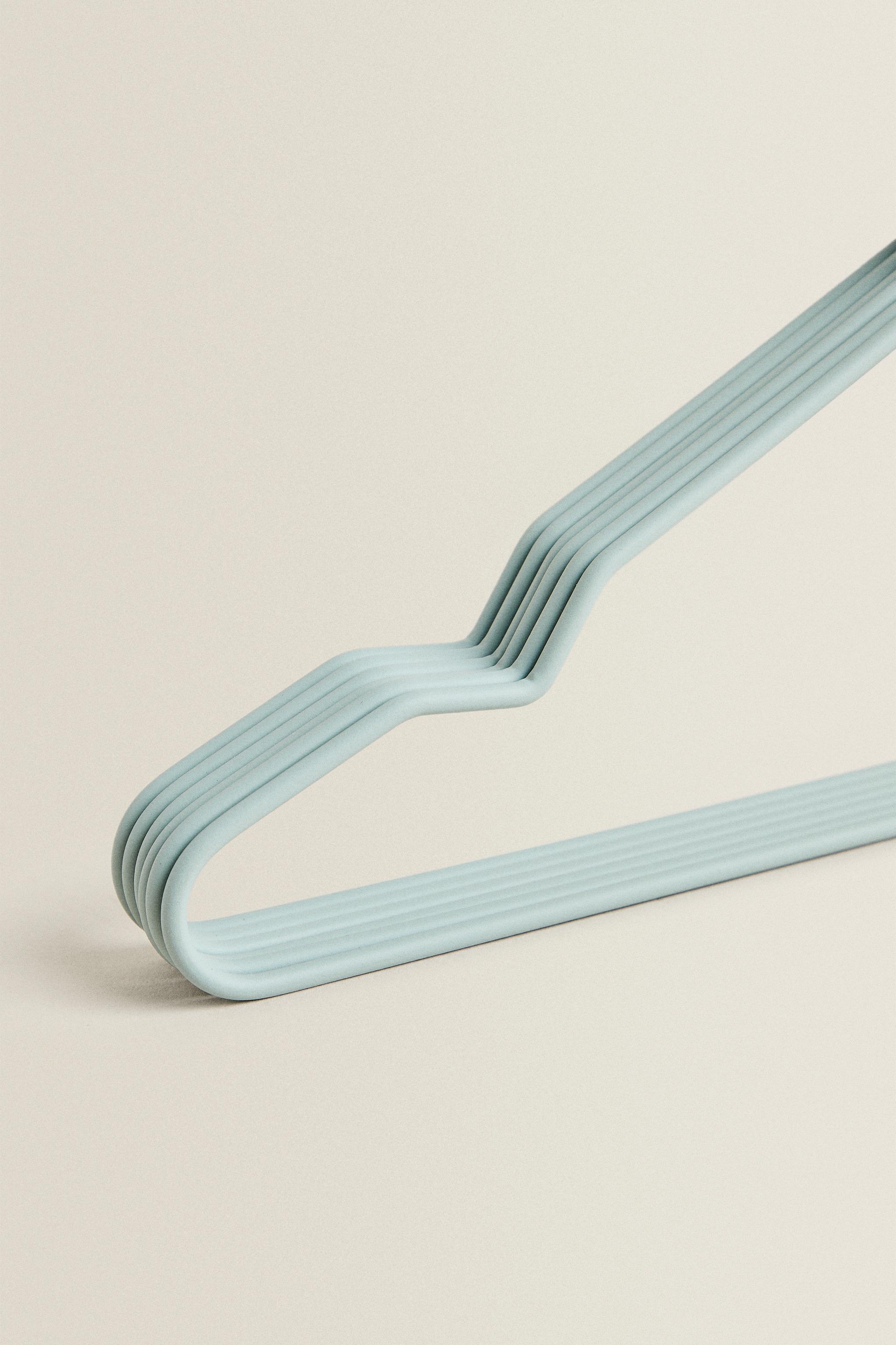 Детские куртки Zara PACK OF RUBBERIZED BABY HANGERS (PACK OF 6) — фото 4