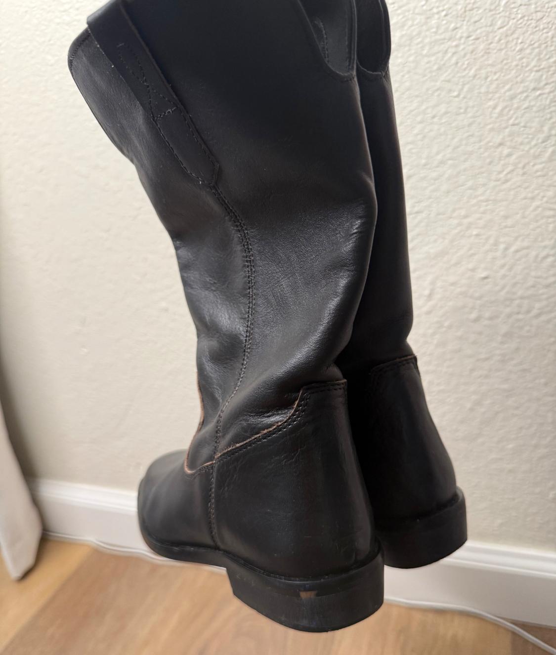 LEATHER COWBOY BOOTS - Image 3