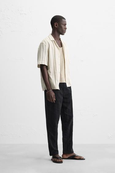 CHEMISE STRUCTURÉE À RAYURES - Écru de Zara - Image 4