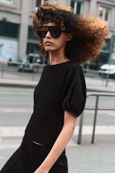 PUFF SLEEVE TOP - Black by Zara
