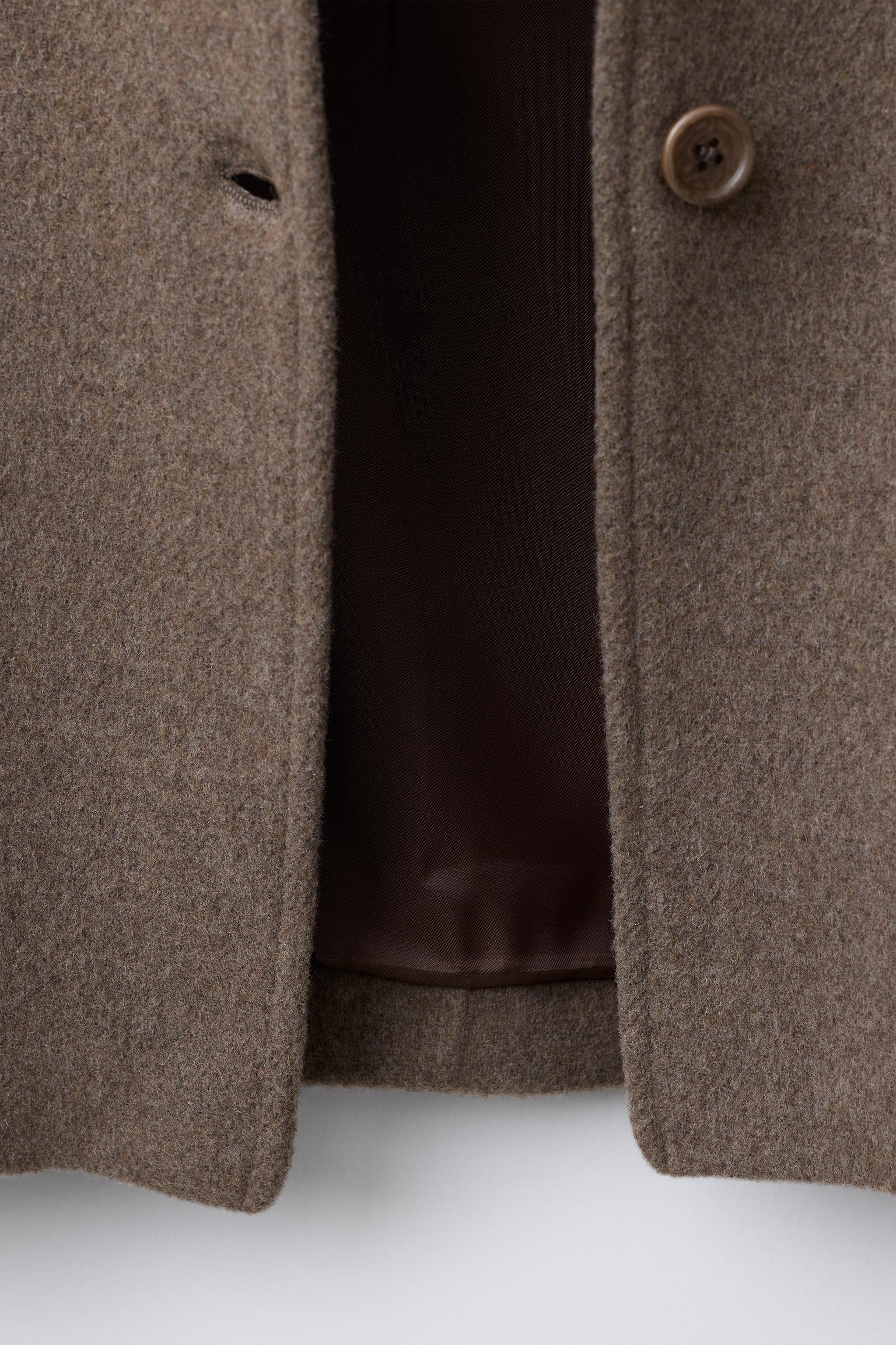 CONTRAST VELVET WOOL BLEND COAT