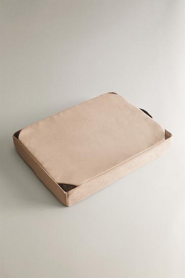 GARDEN FLOOR CUSHION WITH HANDLE - ecru/khaki by Zara - Image 1