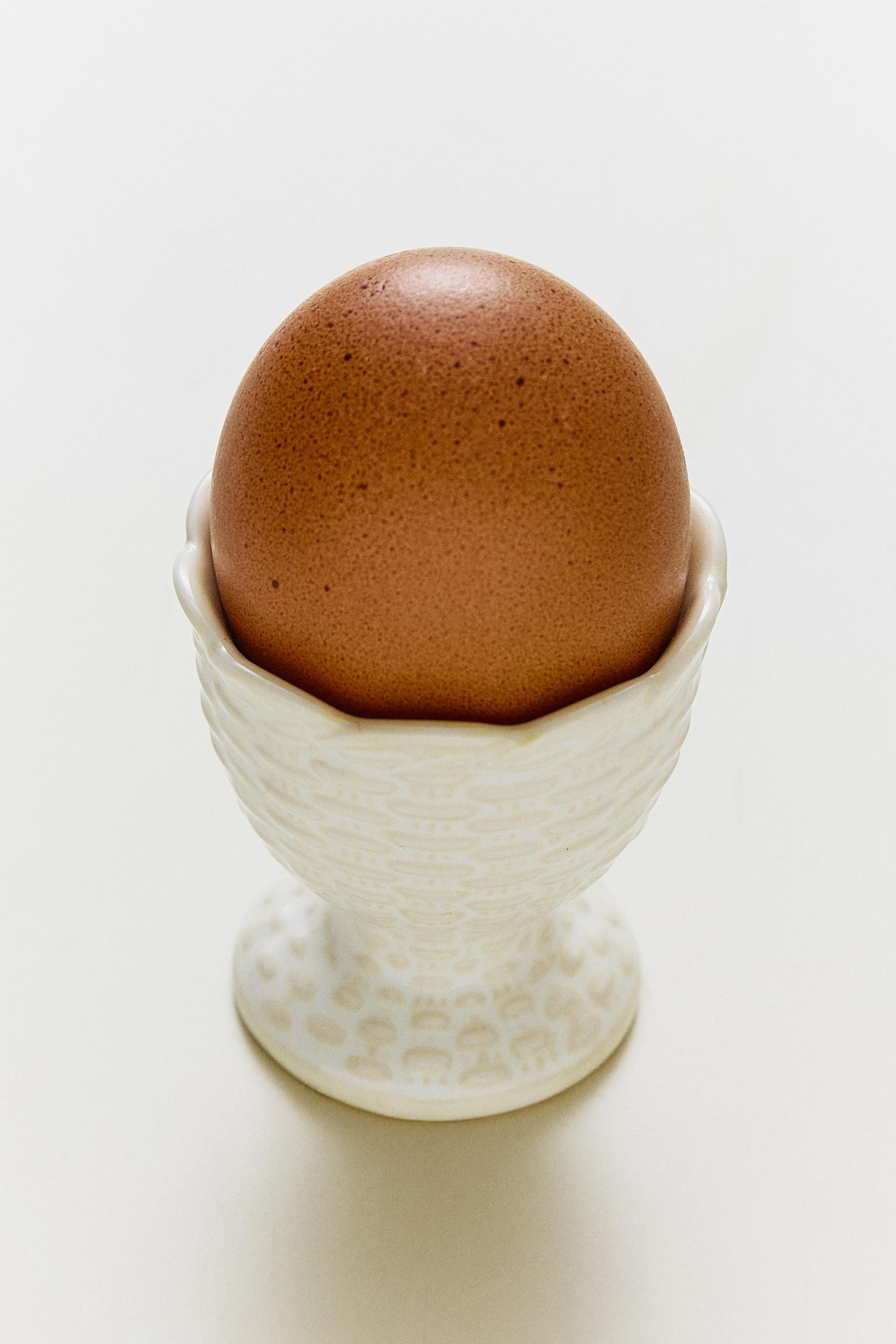 CERAMIC EGG CUP