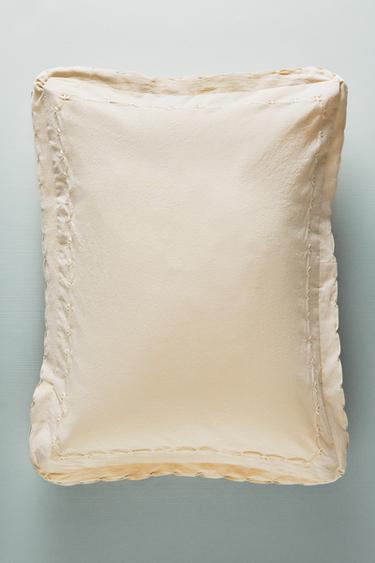 CHILDREN'S CUSHION COVER WITH SCALLOPED EDGE - Butter by Zara