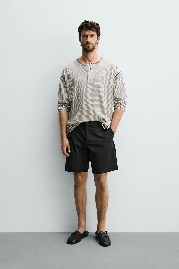 BERMUDA TÉCNICA CÓMODA