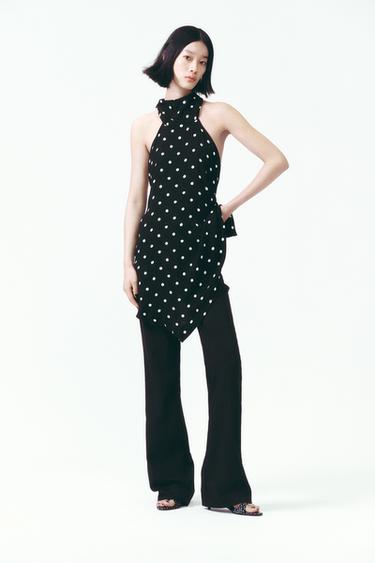 TOP HALTER LUNARES ZW COLLECTIONブラック/エクリュ0ZaraのTOP HALTER LUNARES ZW COLLECTION - ブラック/エクリュ - 画像 0