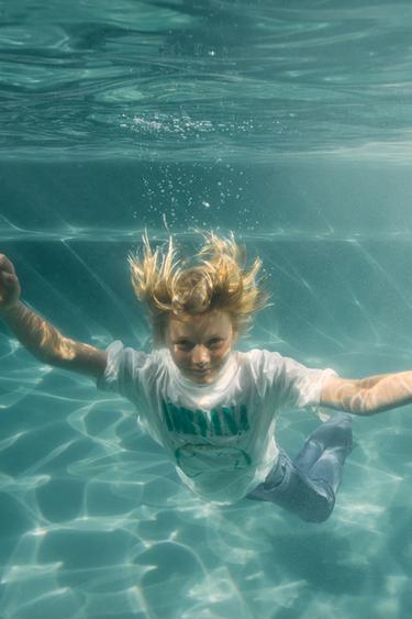 NIRVANA ® T-SHIRT - White by Zara