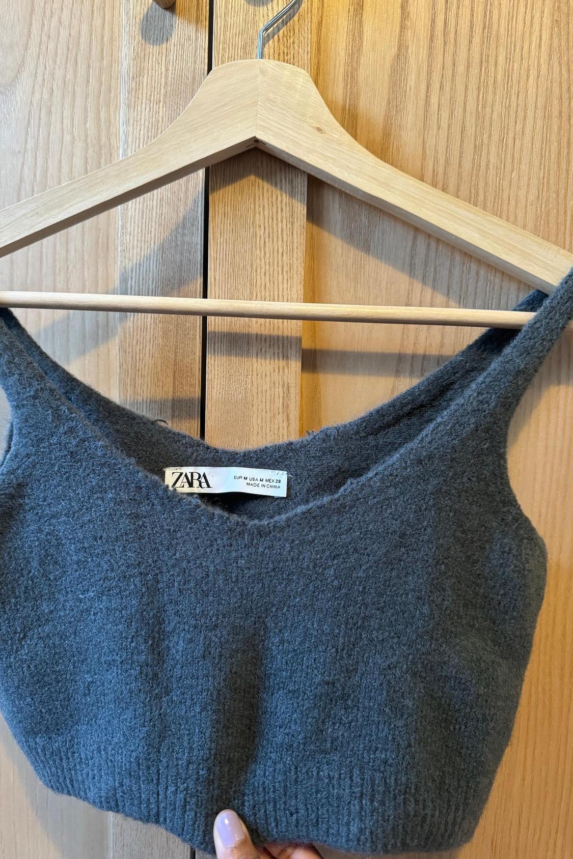 KNIT MINI SKIRT