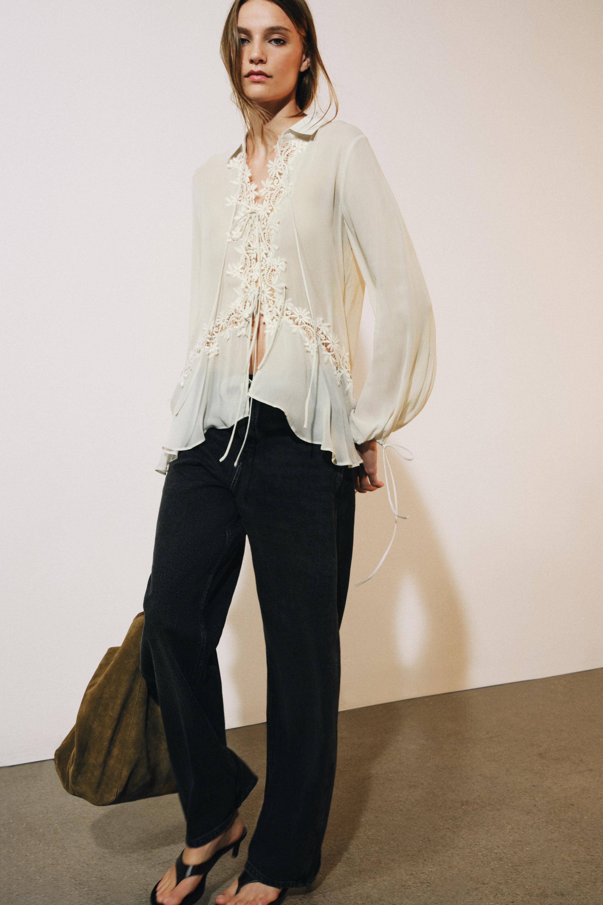 ZW COLLECTION EMBROIDERED LACE BLOUSE — Blue gray