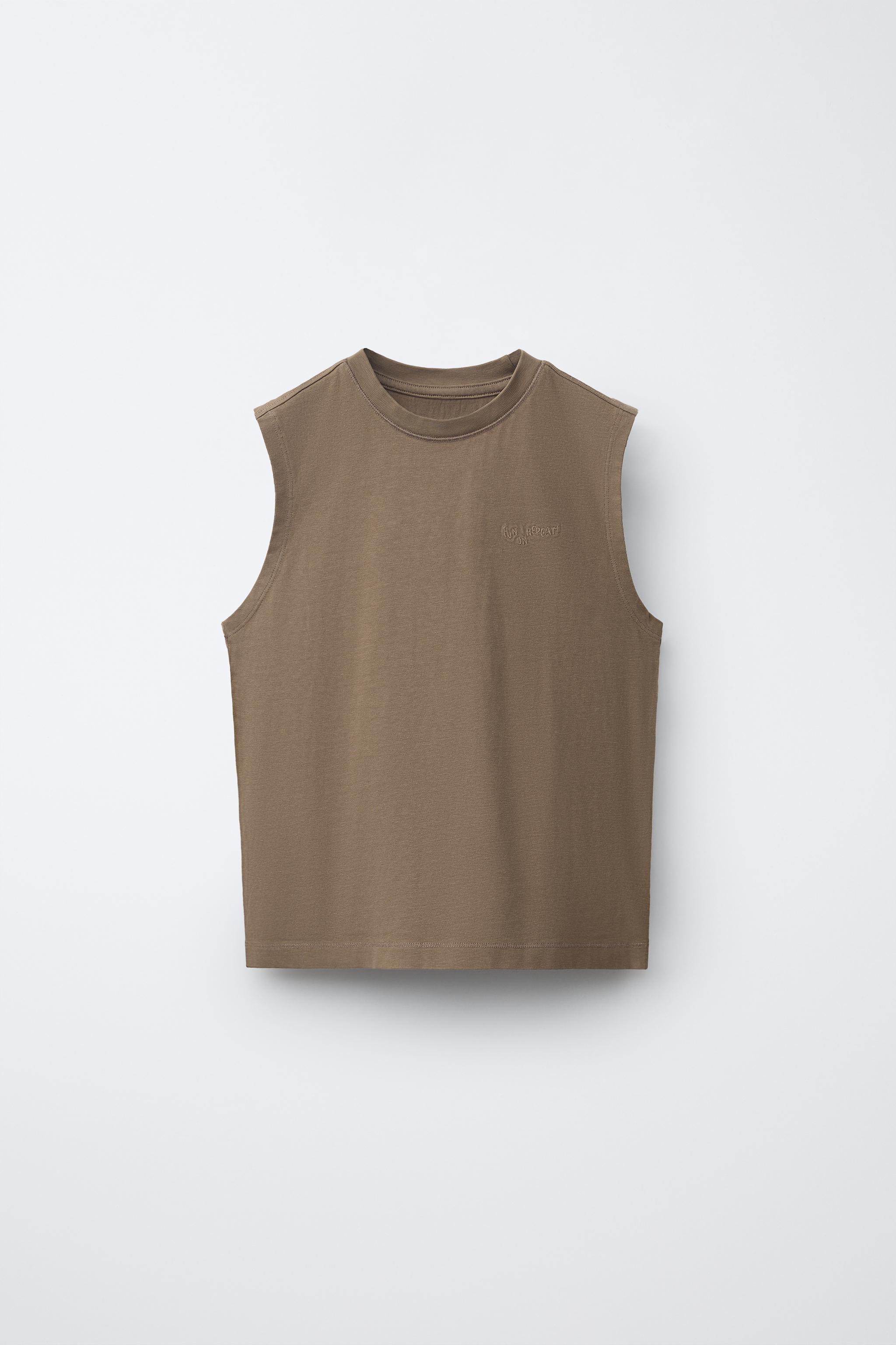 PLAIN SLEEVELESS T-SHIRT