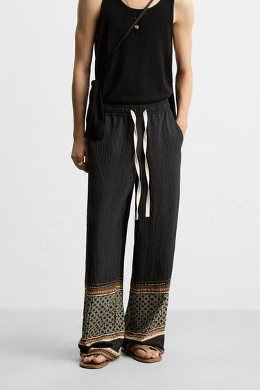 RELAXED FIT COLOUR BLOCK TROUSERS - Black by Zara