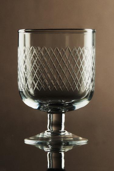ENGRAVED WINE GLASS - 990 by Zara - Image 4