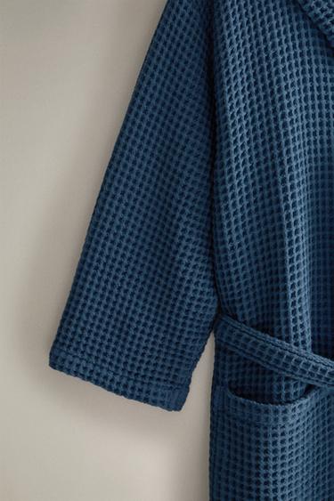 COTTON WAFFLE-TEXTURE BATHROBE - dusty blue by Zara - Image 2