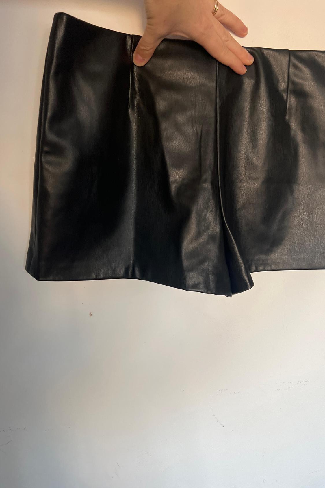 FAUX LEATHER SKORT - Image 2