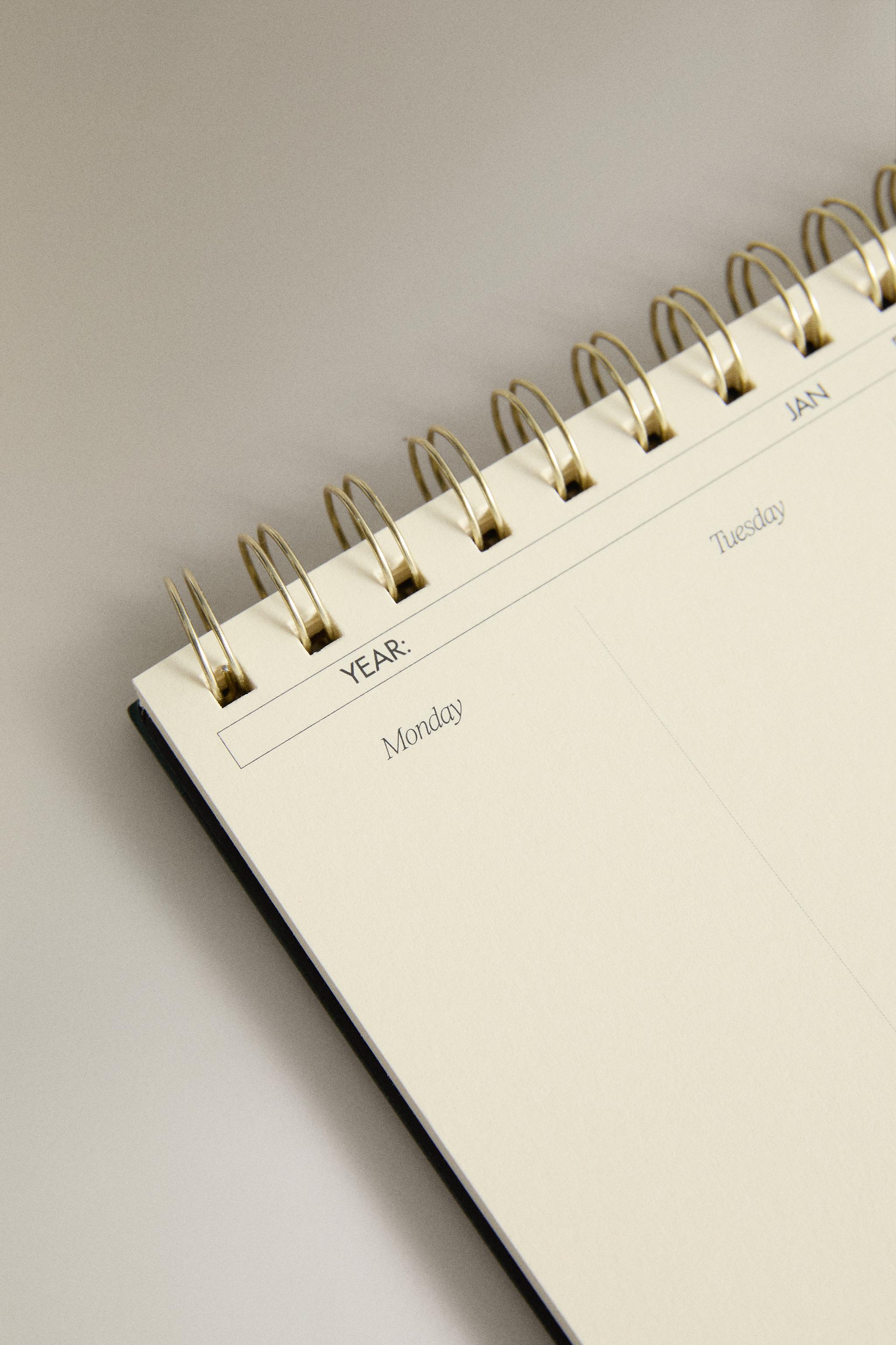 DESKTOP WEEKLY PLANNER — Green