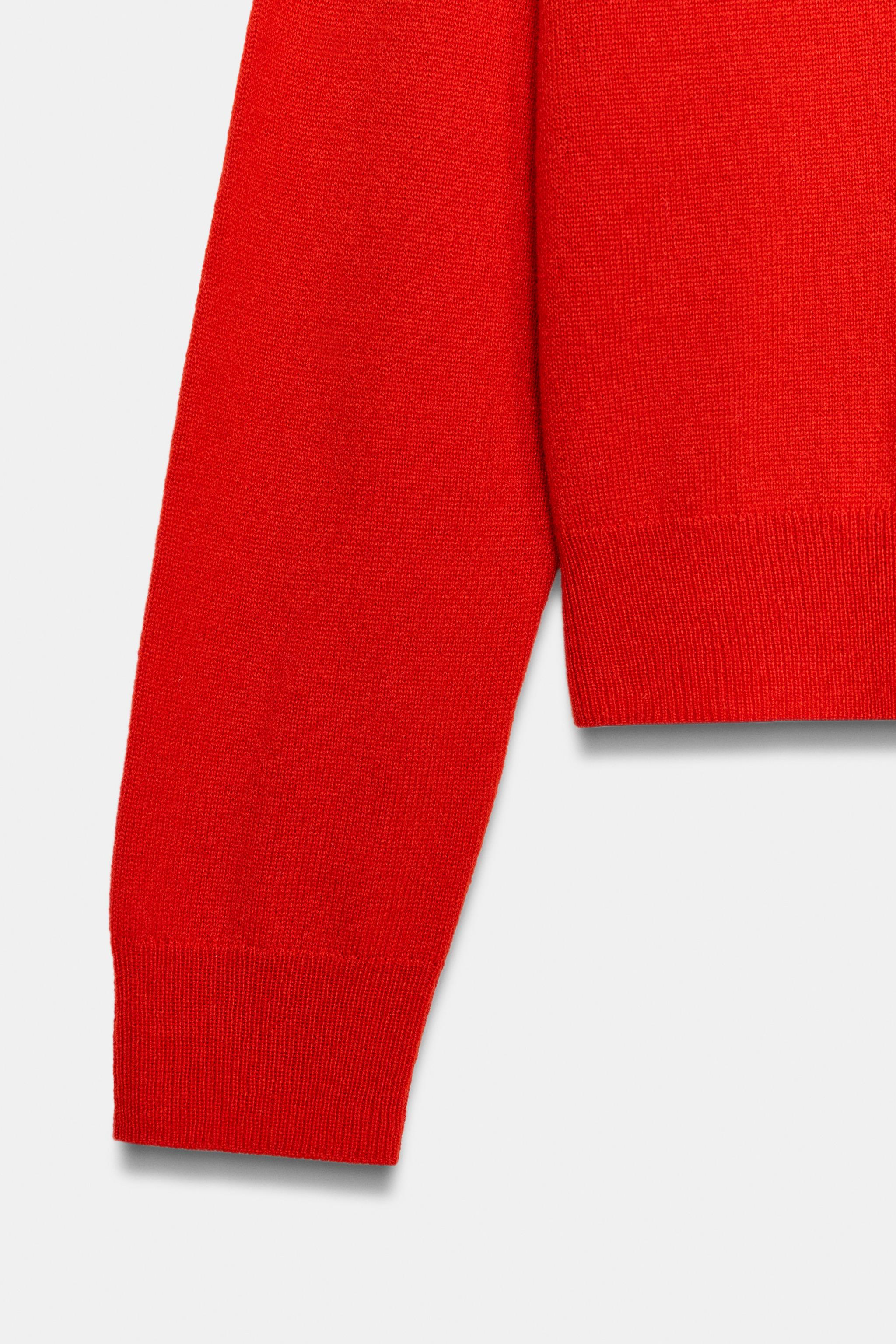 PULL EN LAINE À COL V