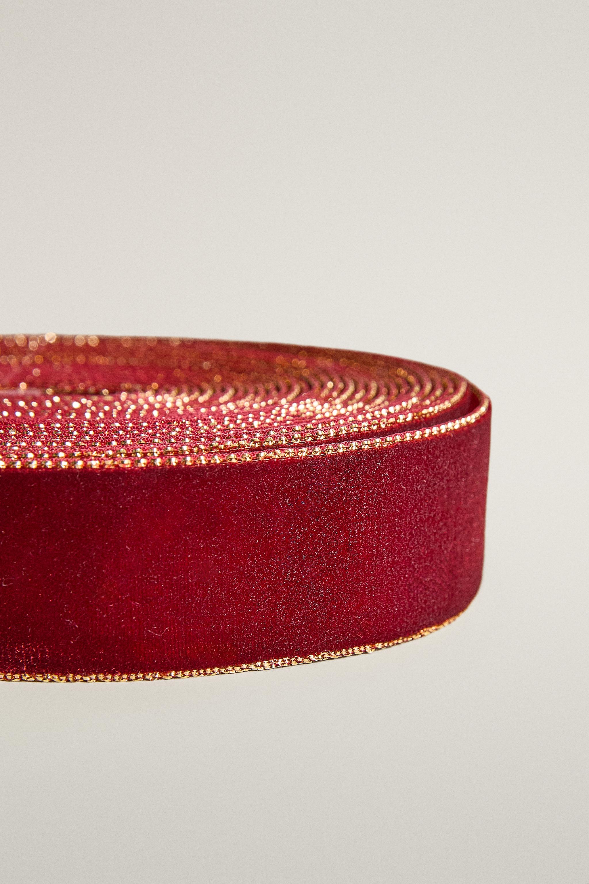 CHRISTMAS VELVET GIFT RIBBON WITH METALLIC TRIM