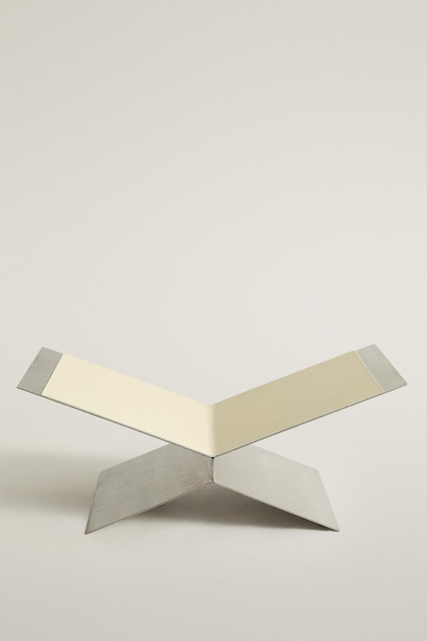 Zara Metal Book Stand, цвет: Серебряный — фото 3