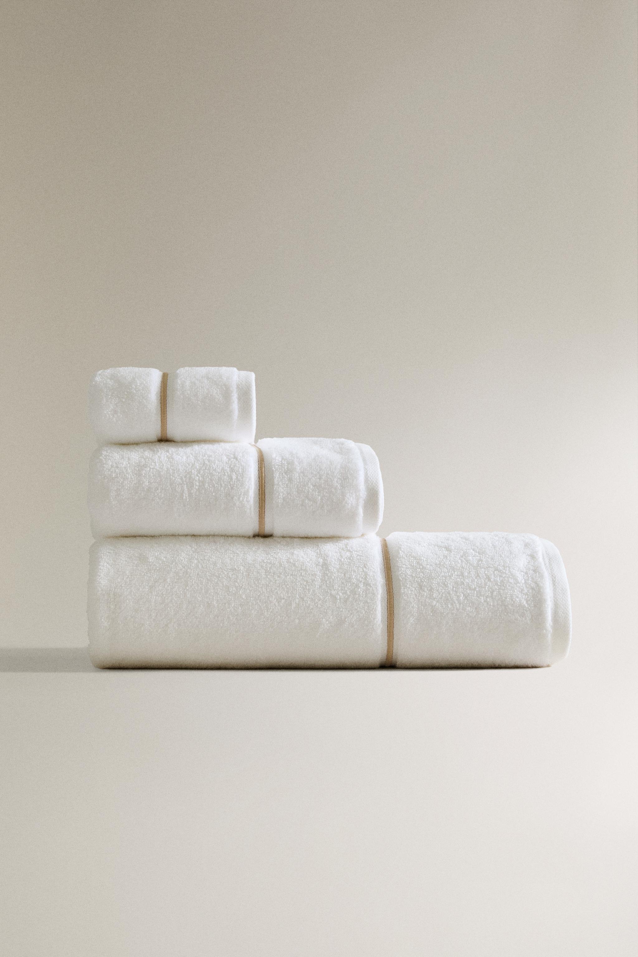 SERVIETTE DE BAIN FESTON BRODÉ