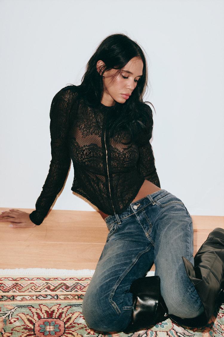 LACE CORSET-STYLE TOP