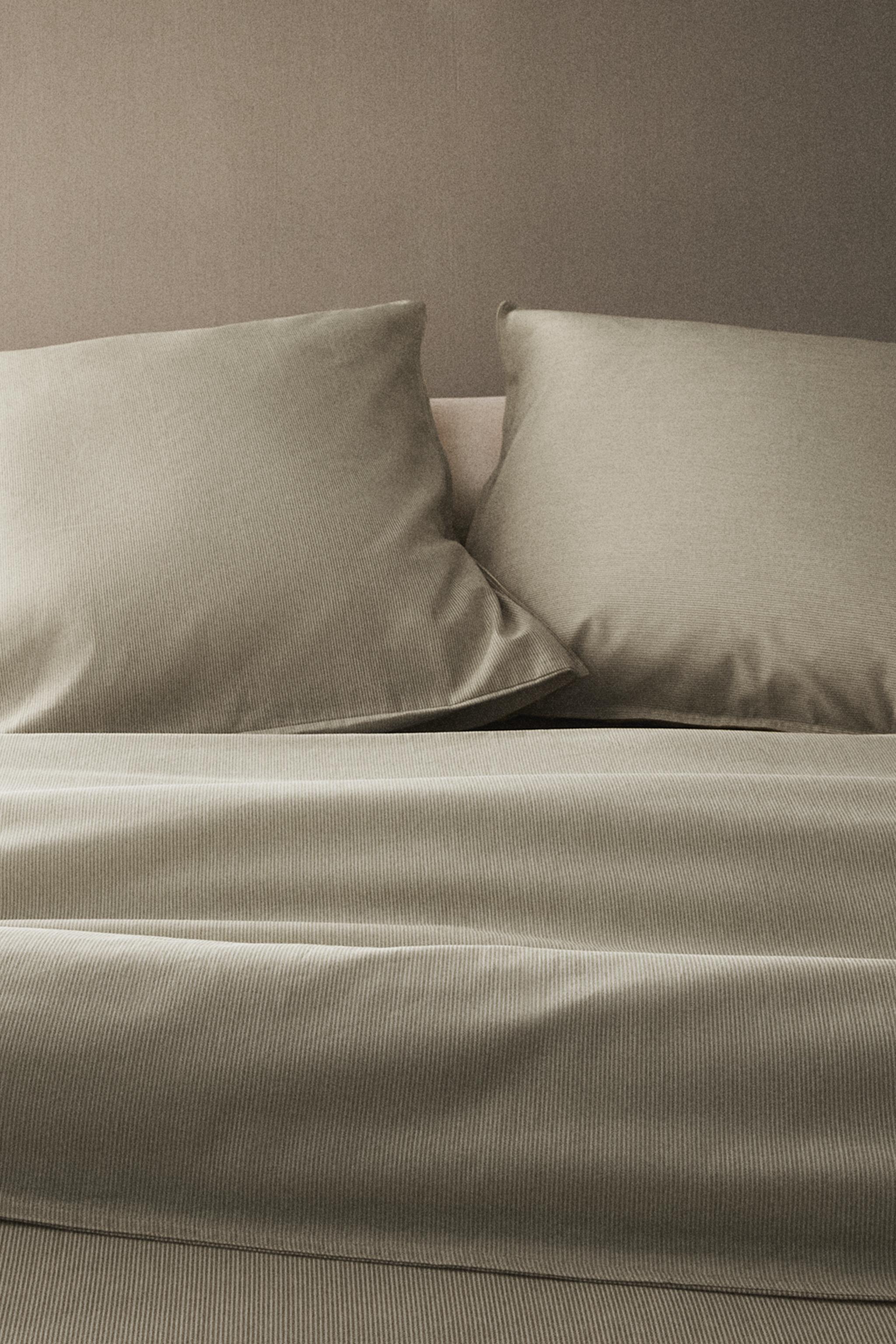 掛け布団カバー すべてを見る | ZARA 日本