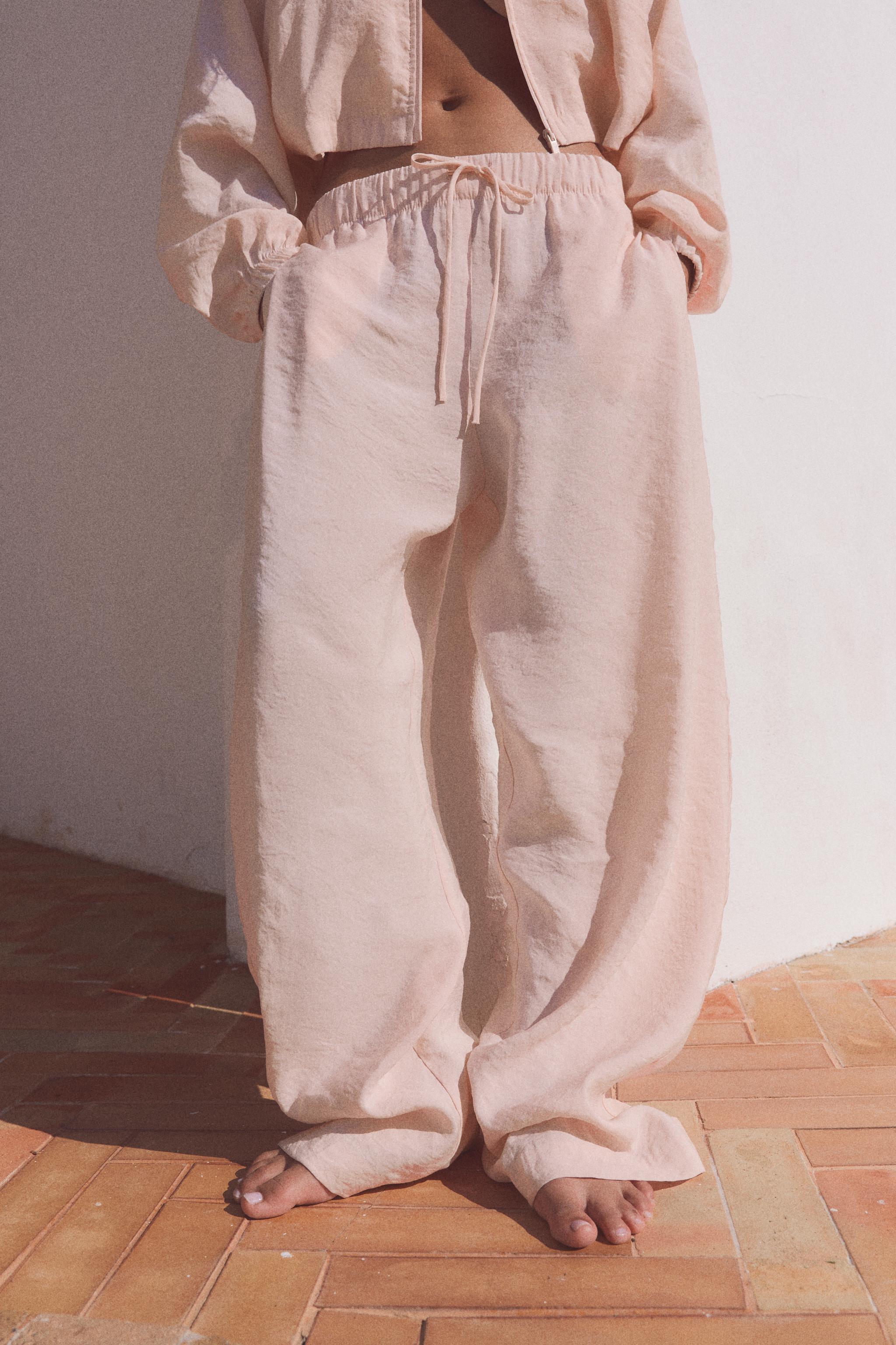 FLOWY PANTS