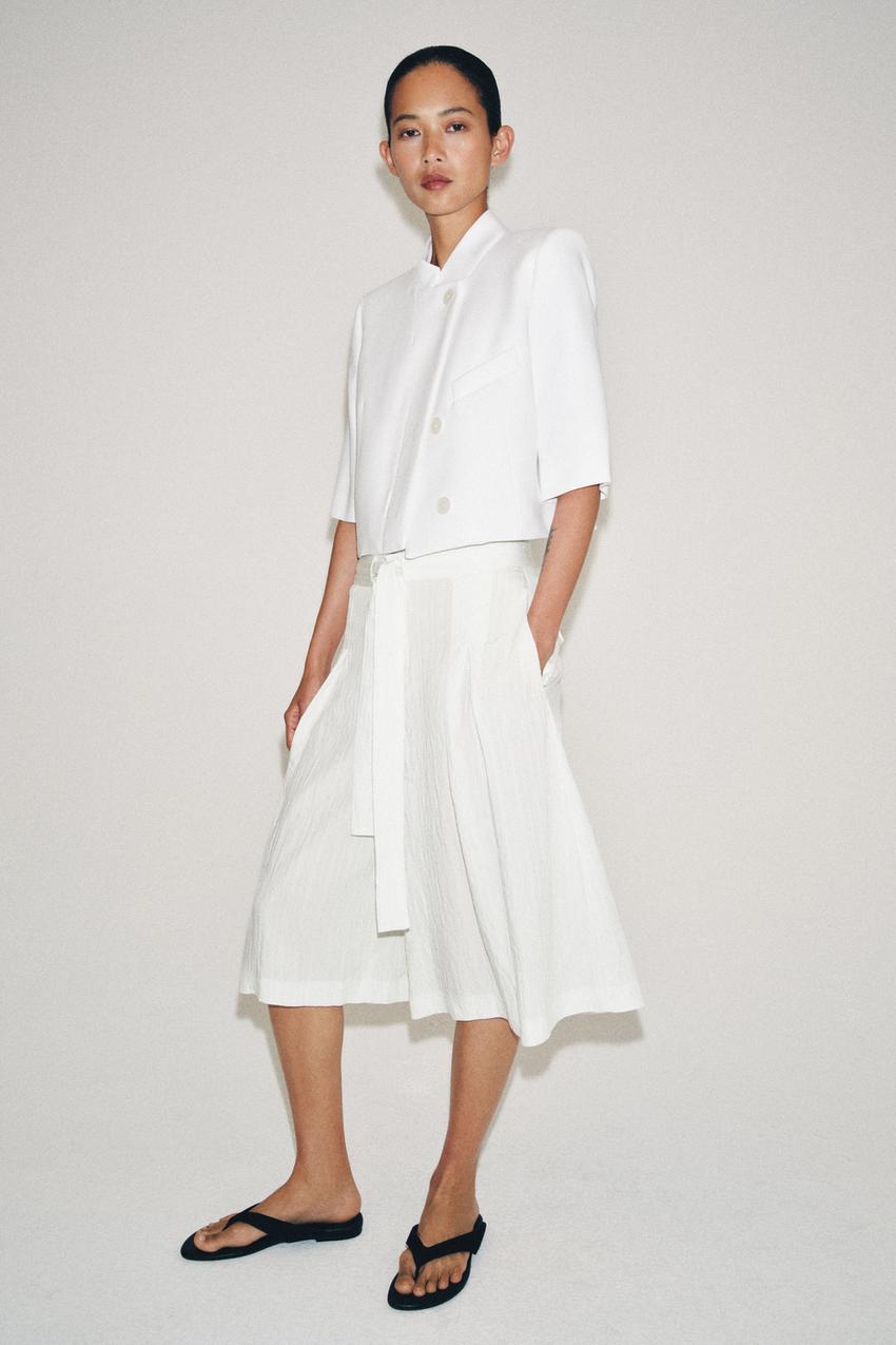 クロップドショートスリーブブレザー ZW COLLECTION - エクリュ | ZARA 