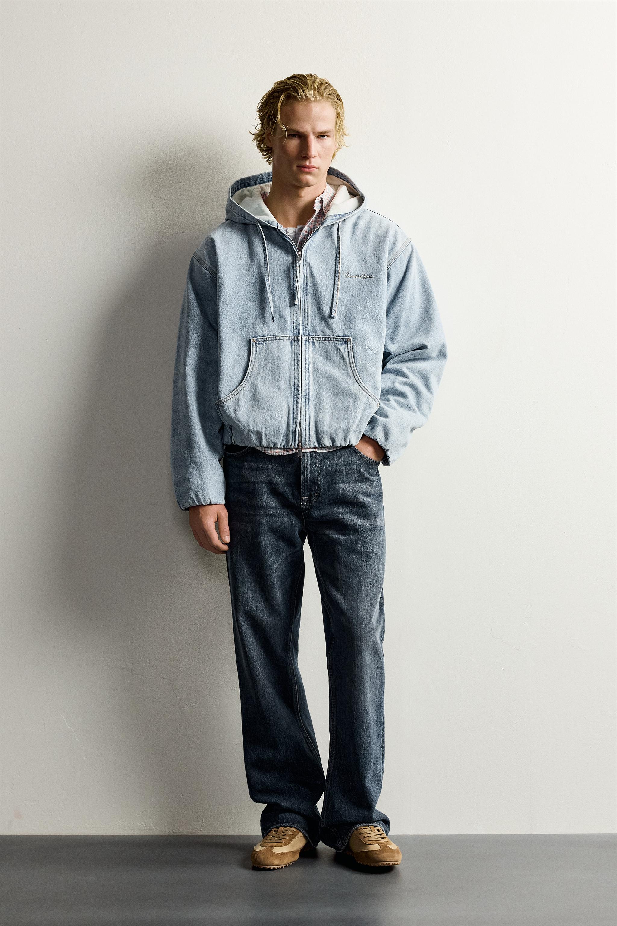 VESTE EN JEAN MATELASSÉE À CAPUCHE