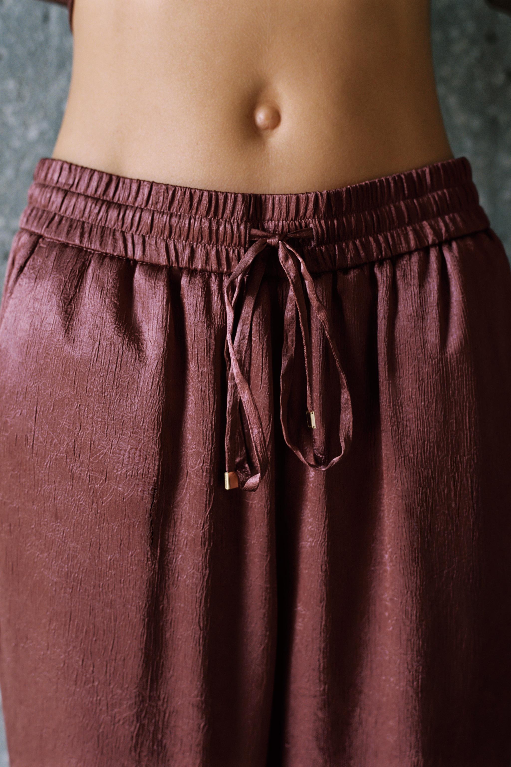 CRINKLED EFFECT WIDE LEG PANTS