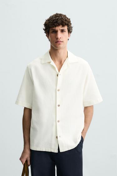 CAMISA RELAXED FIT COM BORDADOS - Cru da Zara