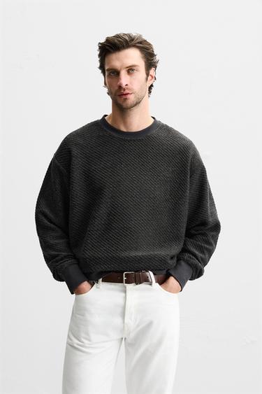 DIAGONAL TEXTURED SWEATSHIRT - Anthracite Grey by Zara