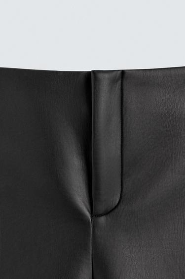 LEATHER EFFECT LONG BERMUDA SHORTS HARRY LAMBERT FOR ZARA X DISNEY - Black by Zara