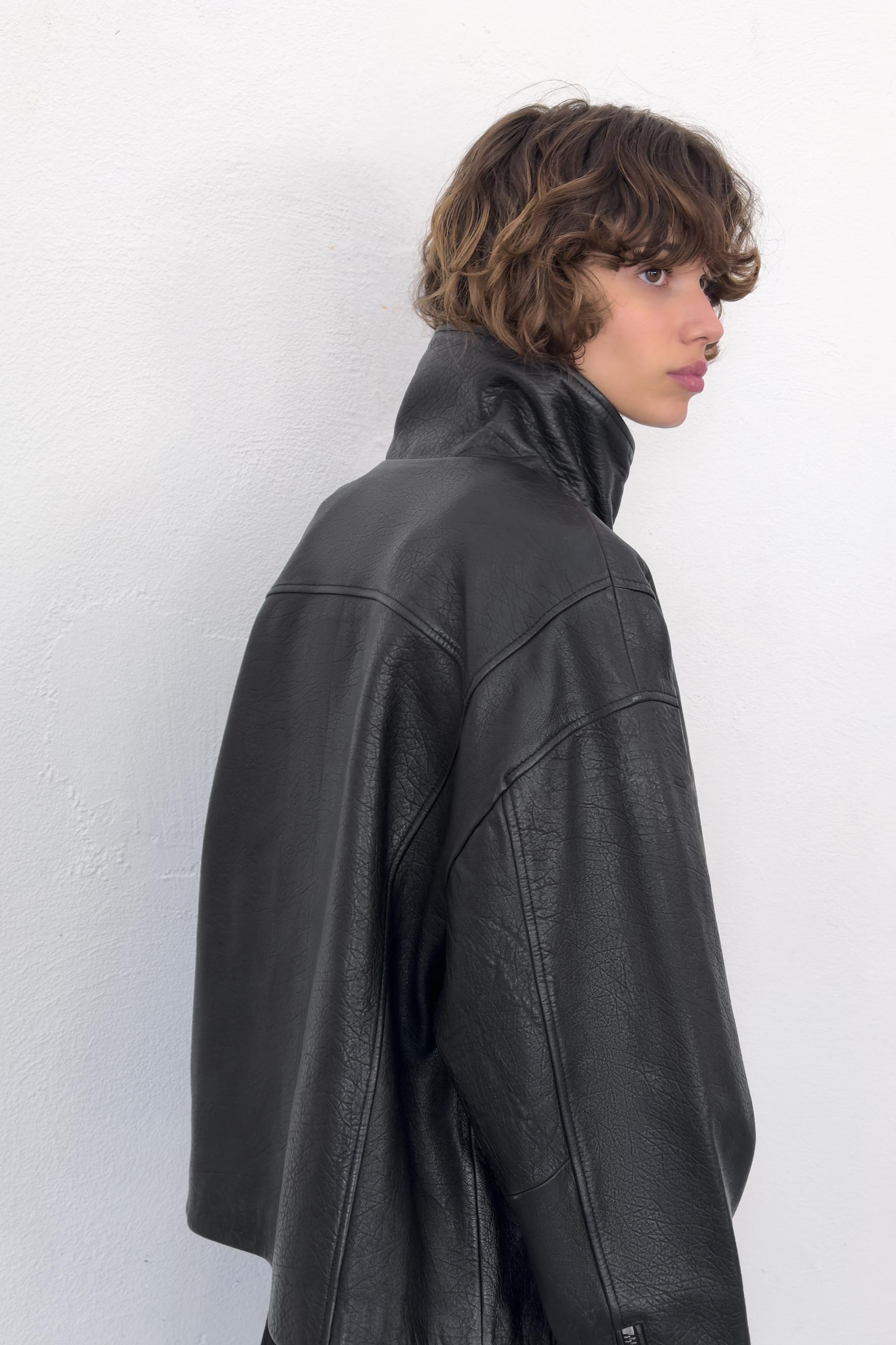 ZARA ブラックレザージャケット XL 100% LEATHER OVERSIZED JACKET - Black | ZARA United States
