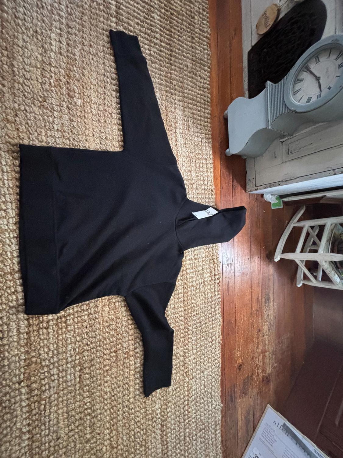 HOODIE SWEATSHIRT