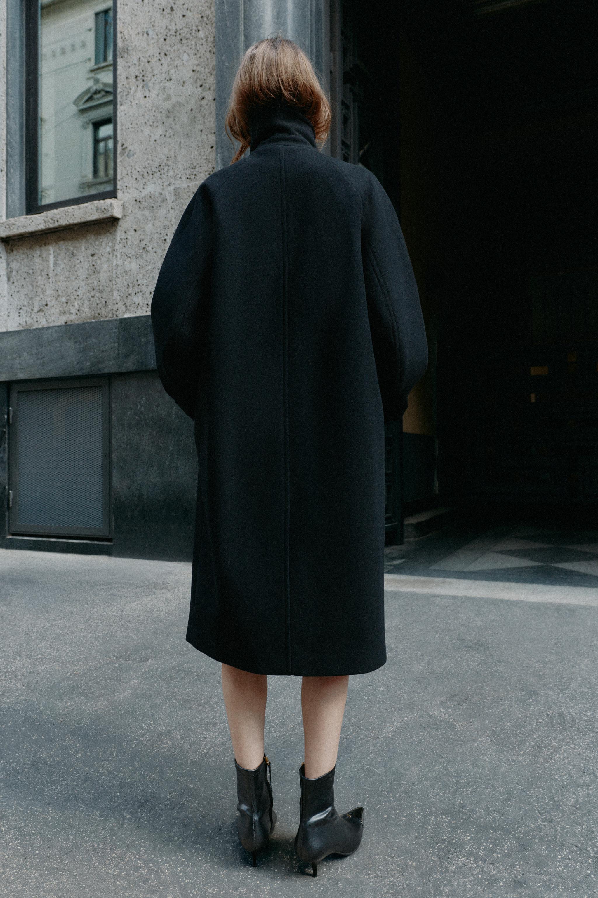 SOFT OVERSIZED COAT
