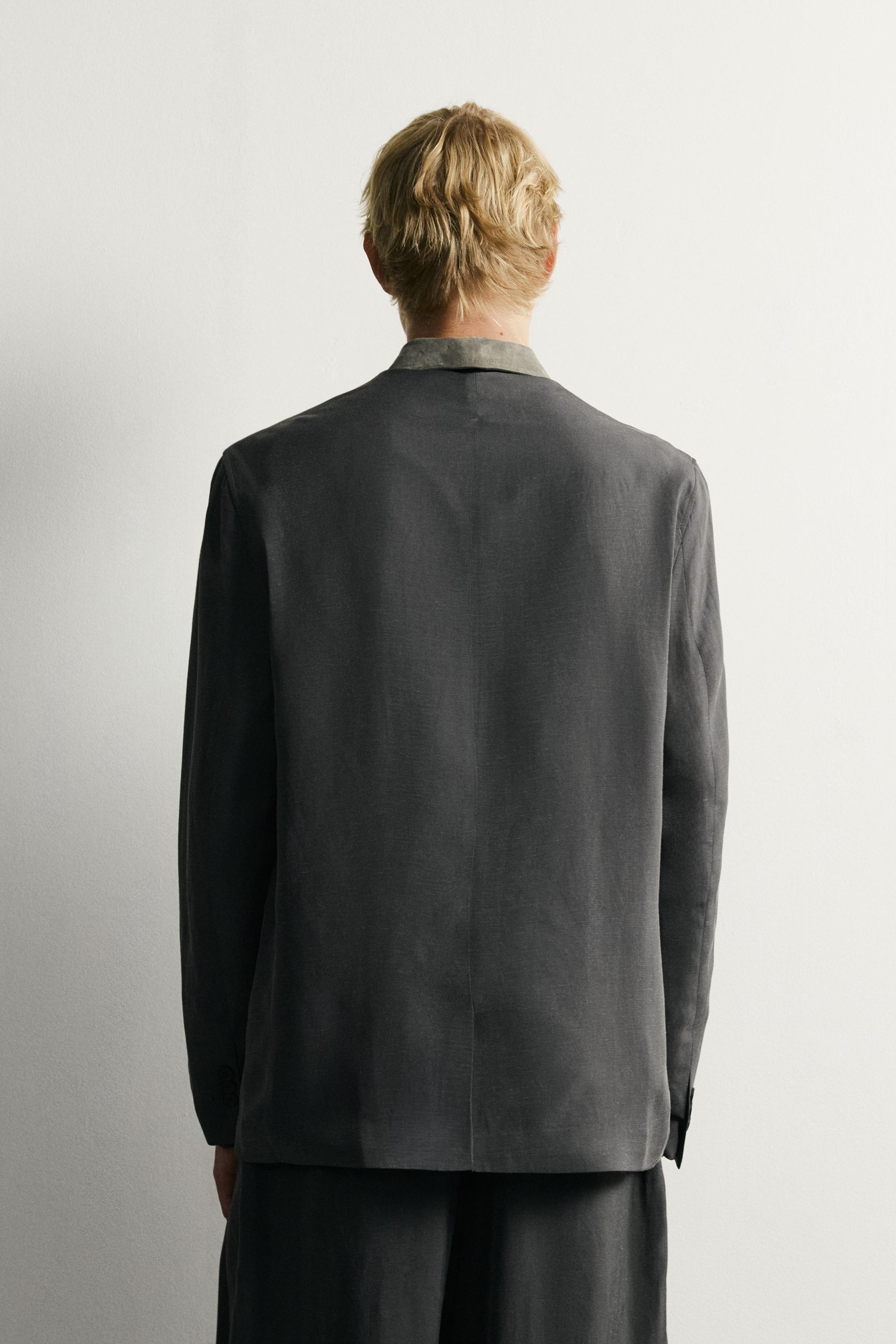 Relaxed-Fit Collarless Blazer
