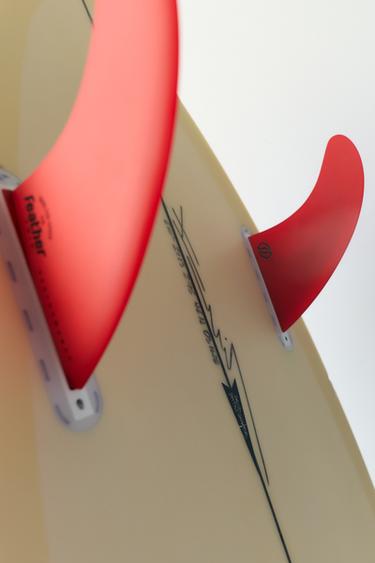 AILERONS DE SURF TWIN FIN FEATHER FINS ® X ZARA - Rouge de Zara - Image 1